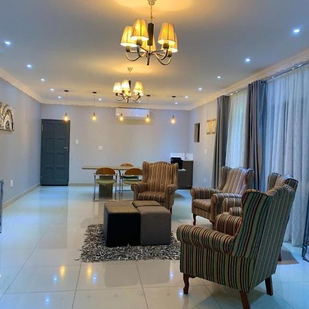 Airport Lodge Newcastle Eksteriør billede